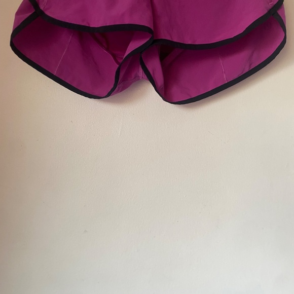 Lululemon 4 Speed Short. - Picture 11 of 11